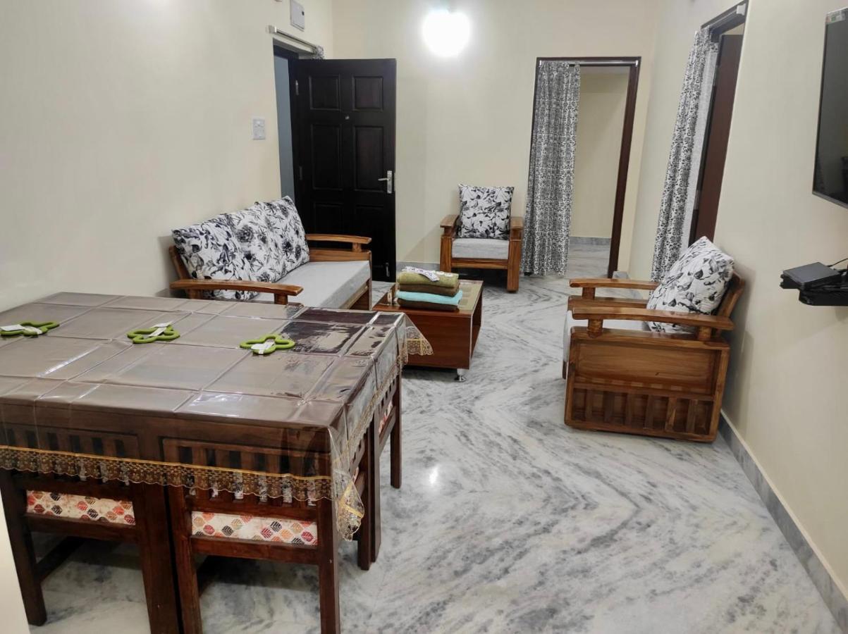 Home To Explore Food, History & Shopping Hyderabad Bagian luar foto