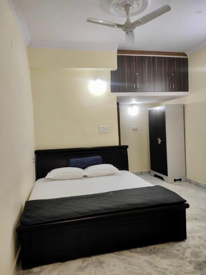 Home To Explore Food, History & Shopping Hyderabad Bagian luar foto
