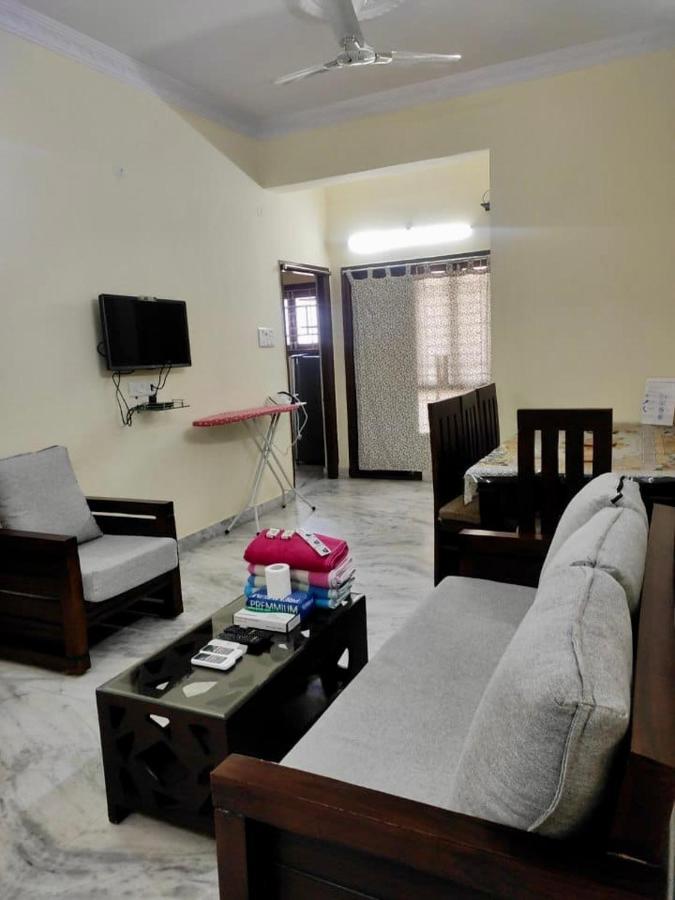 Home To Explore Food, History & Shopping Hyderabad Bagian luar foto